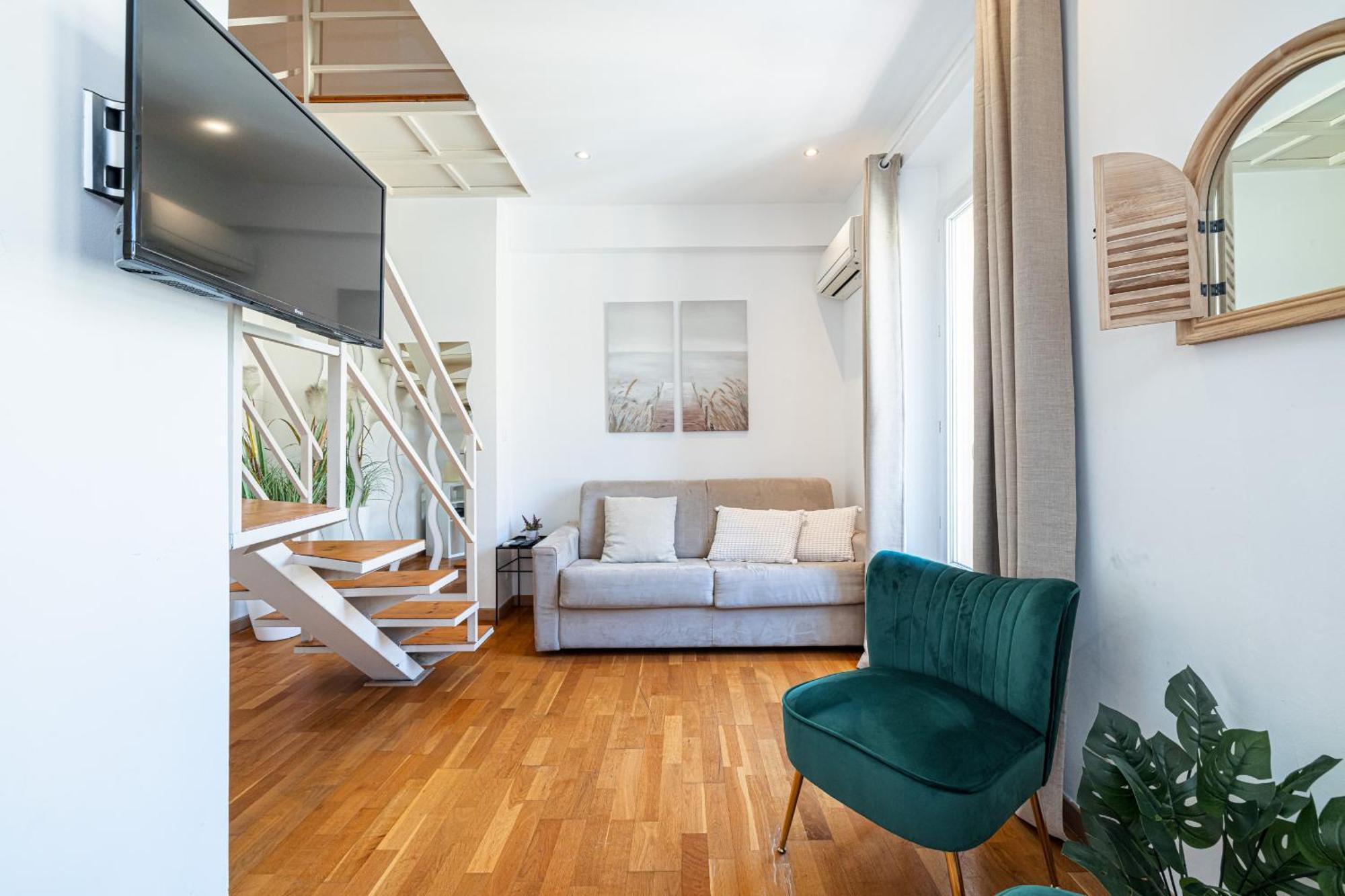 Massena Street - 1 Bdr Duplex With Ac & Parking Apartamento Nice Exterior foto