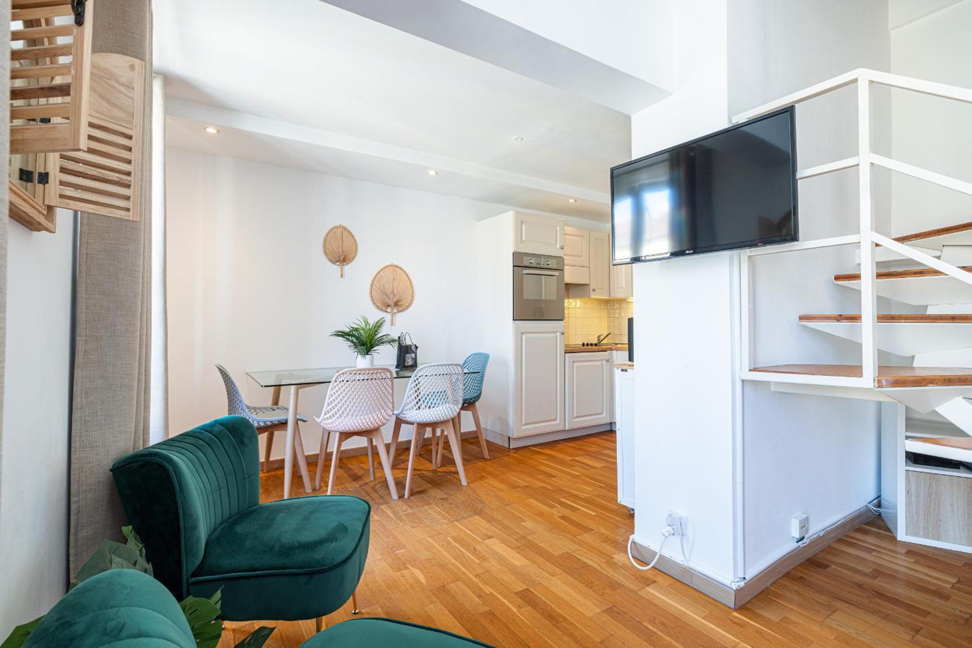 Massena Street - 1 Bdr Duplex With Ac & Parking Apartamento Nice Exterior foto
