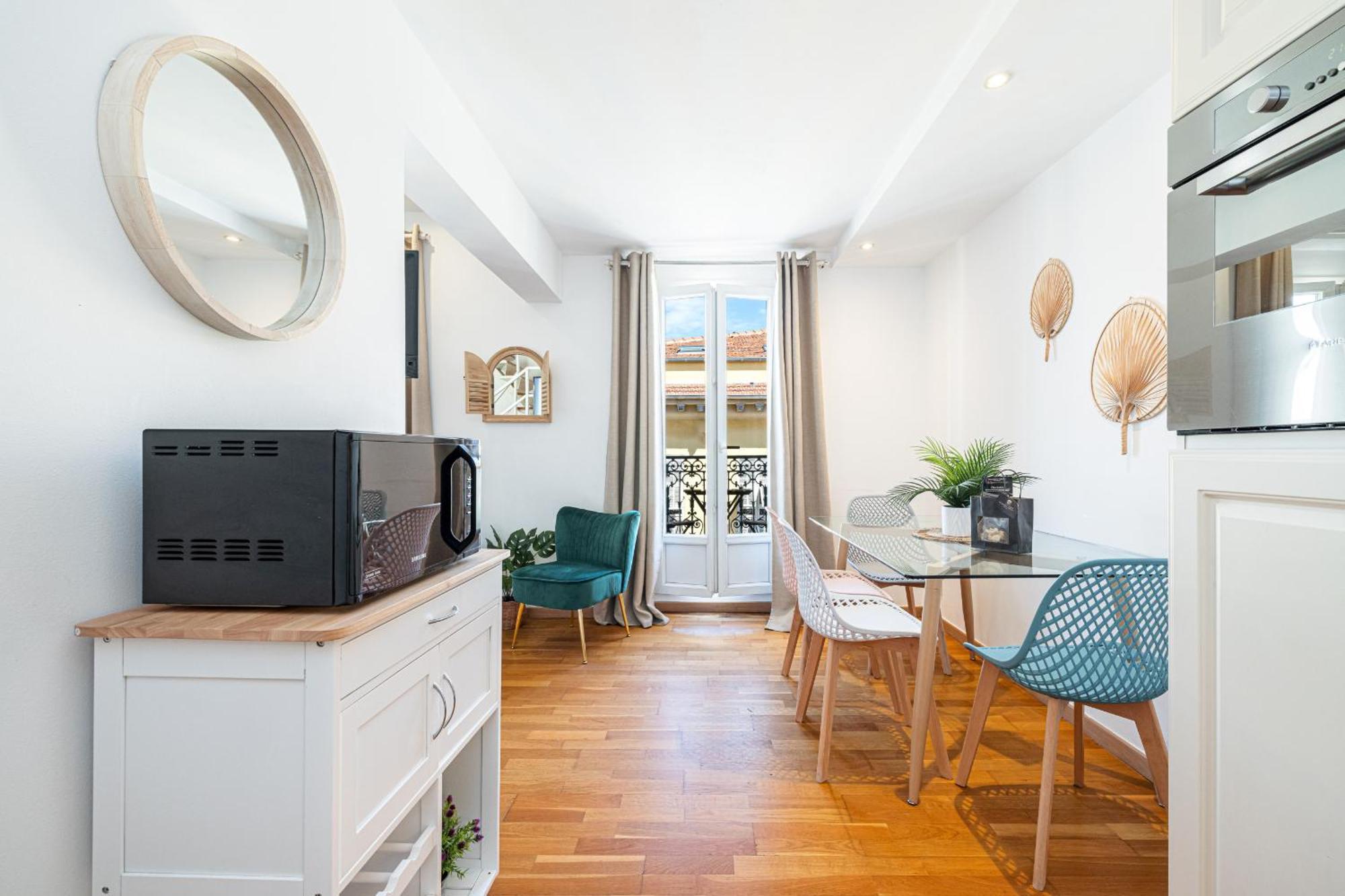 Massena Street - 1 Bdr Duplex With Ac & Parking Apartamento Nice Exterior foto